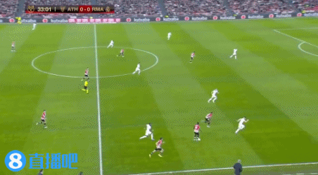 苏州队寇程：李玮锋教练要求很严格，没收了球迷送我的薯片