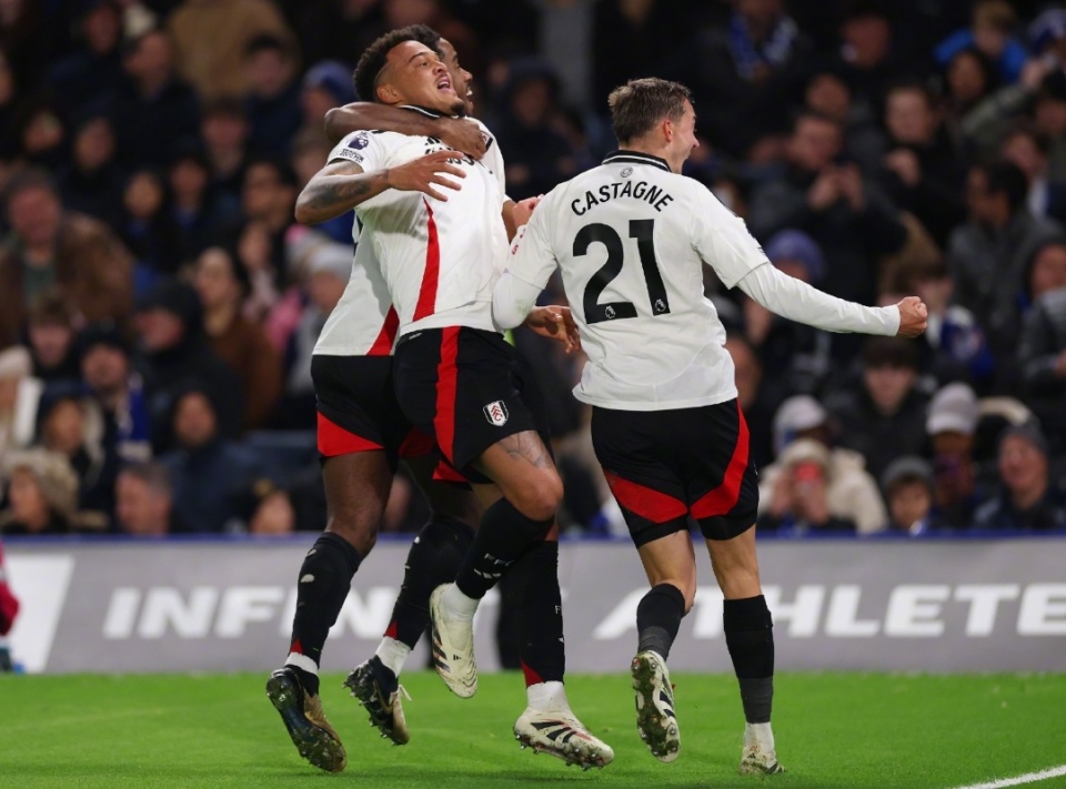 一个寒假里拿到6个冠军，这位10岁的网球女孩输了也不哭