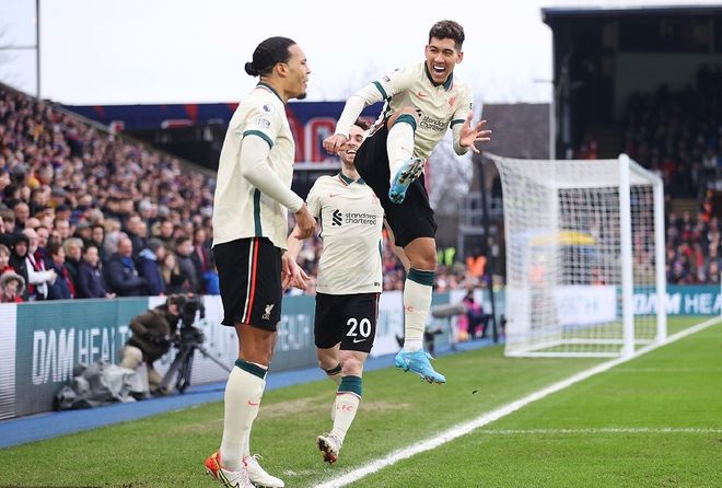 NBA最新传闻：快船携多支西部球队意图交易科比·怀特