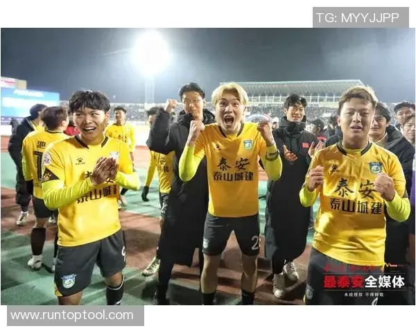 帕尔马1-0比萨，贝内迪恰克点射制胜