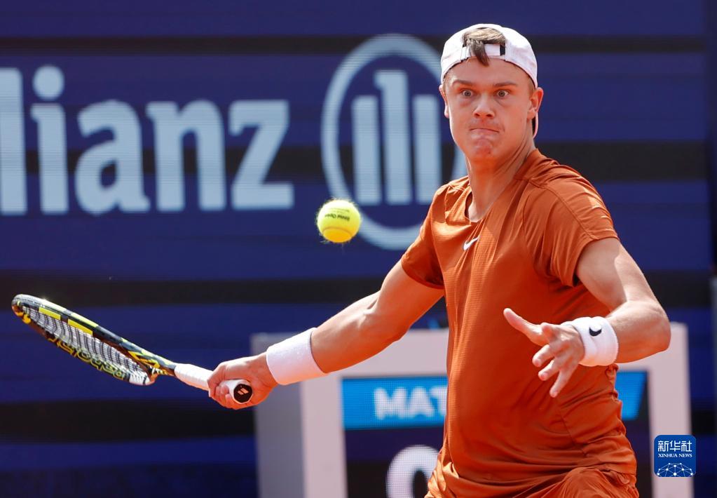 演类似的经 演类似的经